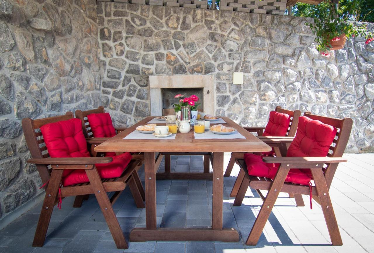 Guest House 'Villa Fani' Veprinac With Jacuzzi מראה חיצוני תמונה